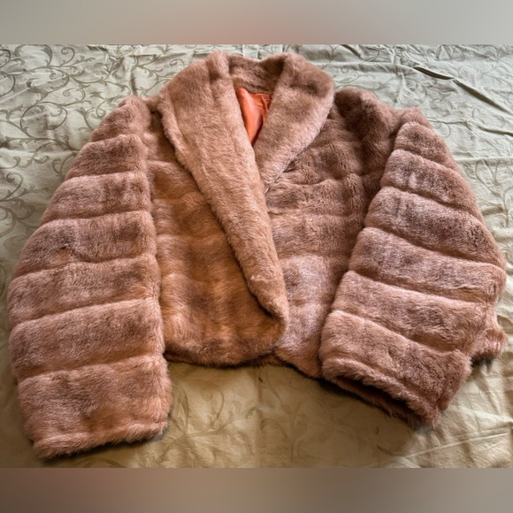 80’s Tyber Man Made Fur Short Coat. Size M - Picture 3 of 7